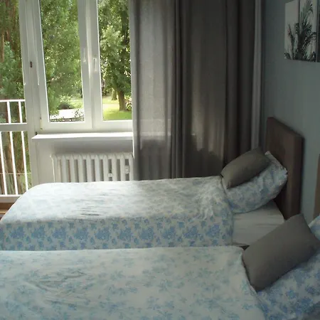 Budget Apartment *